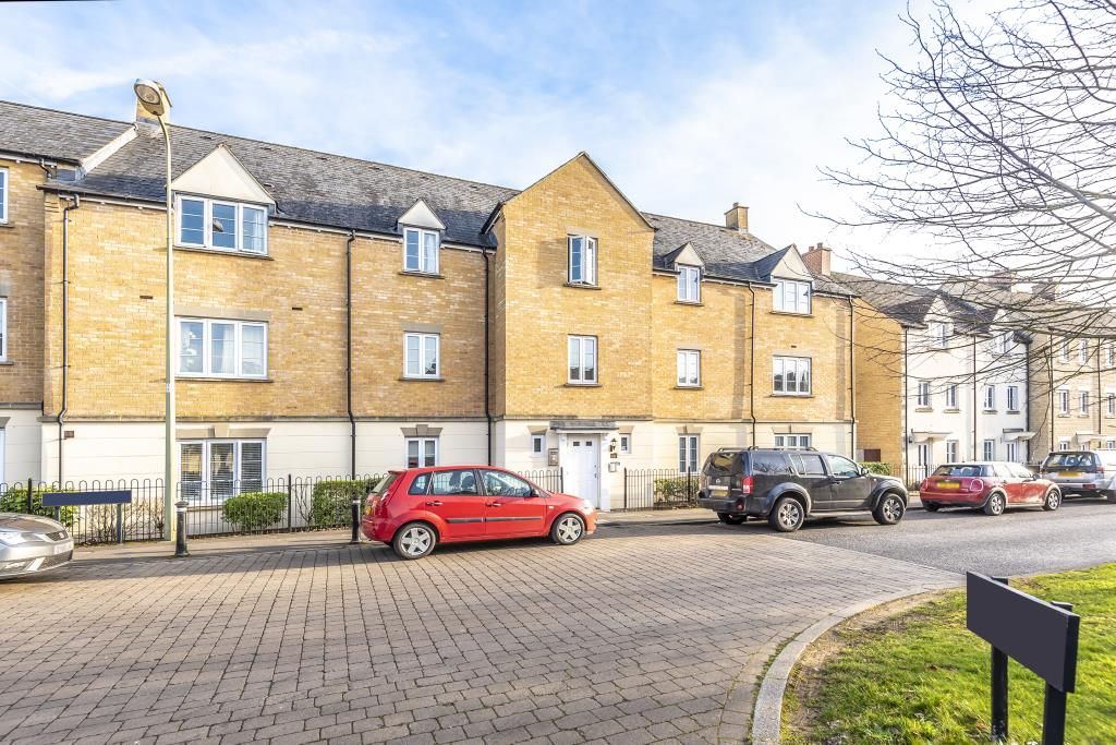 2 bed flat to rent in Harvest Way, Witney OX28 Zoopla