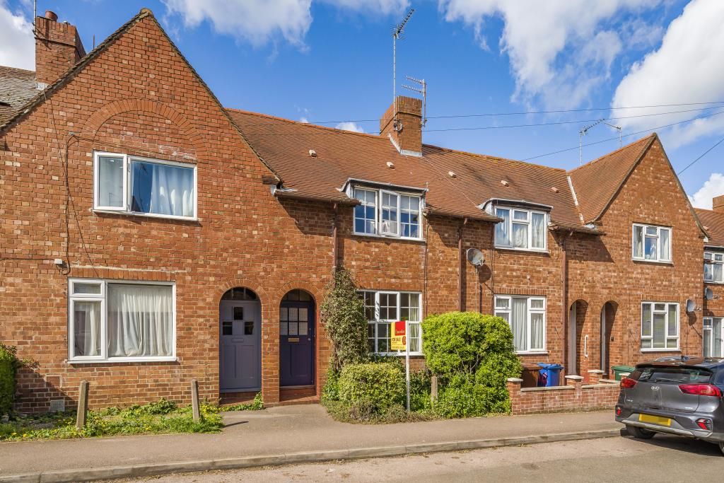 2 bed terraced house for sale in Banbury, Oxfordshire OX16, £230,000 Zoopla