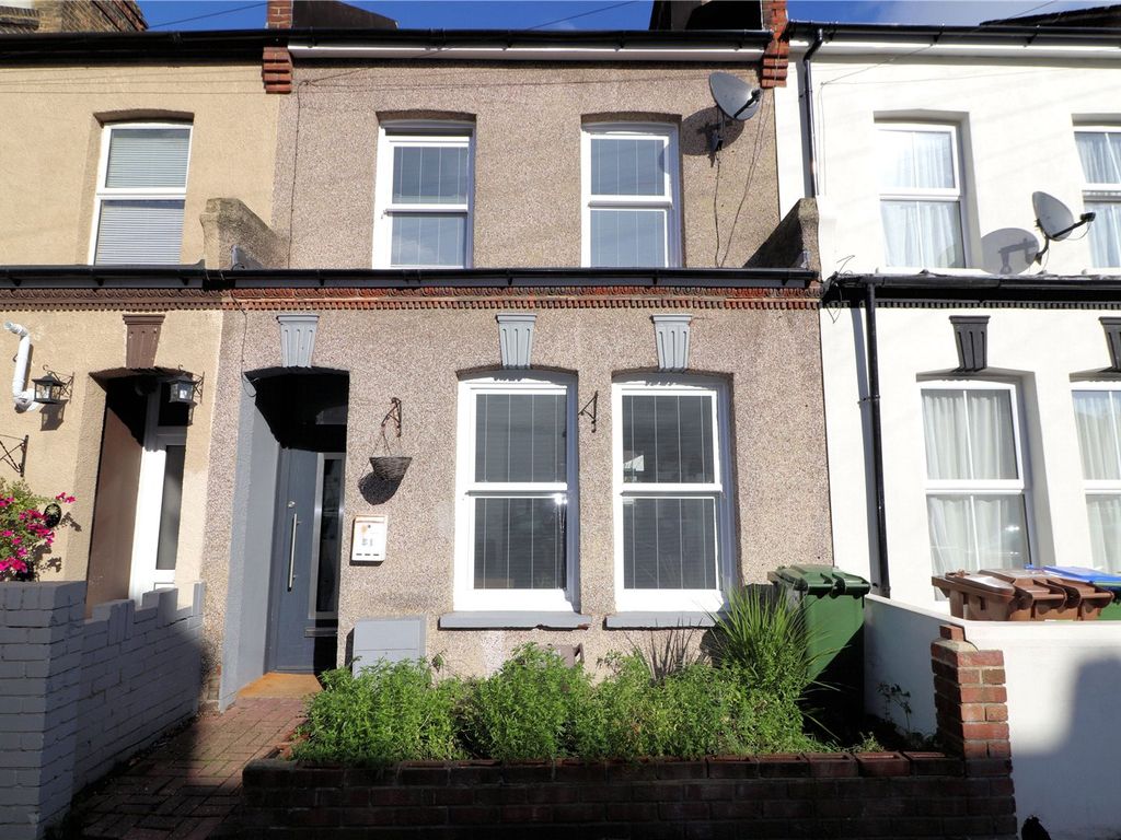 3 bed terraced house for sale in Northumberland Park, Northumberland