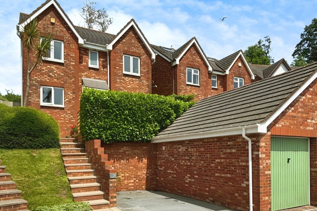 4 bed detached house for sale in Merlin Way, Torquay TQ2, £500,000 Zoopla