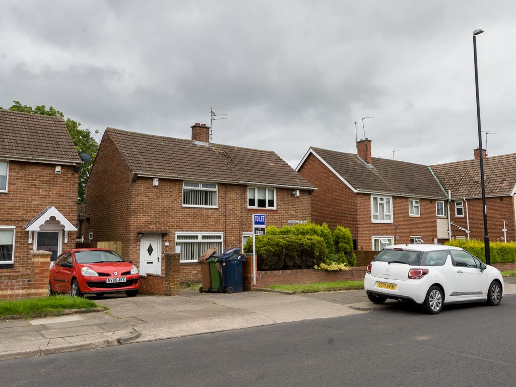 2 bed semidetached house to rent in Gleneagles Road, Sunderland SR4