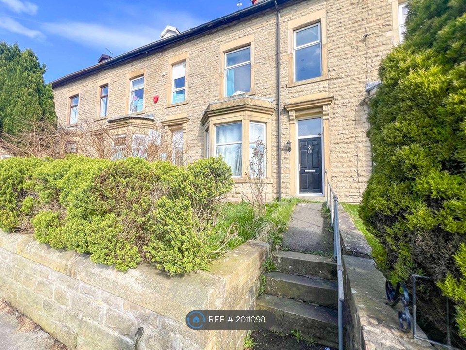 5 bed terraced house to rent in Manchester Road, Haslingden BB4, £1,200