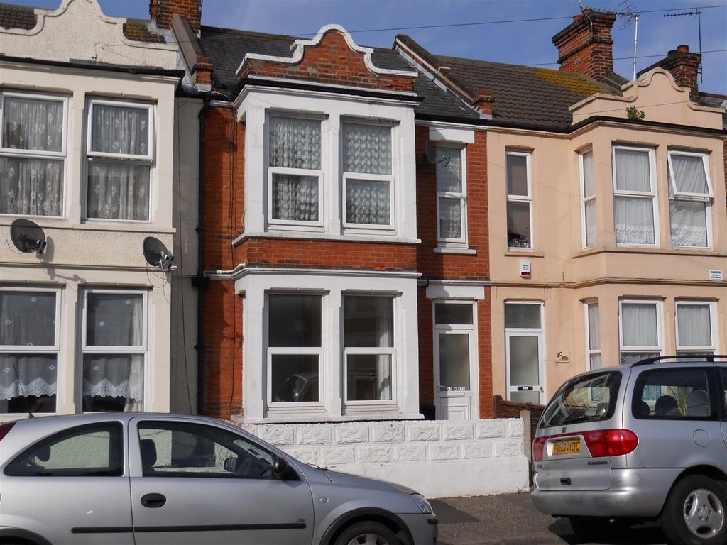 1 bed flat to rent in Meredith Road, ClactonOnSea CO15 Zoopla