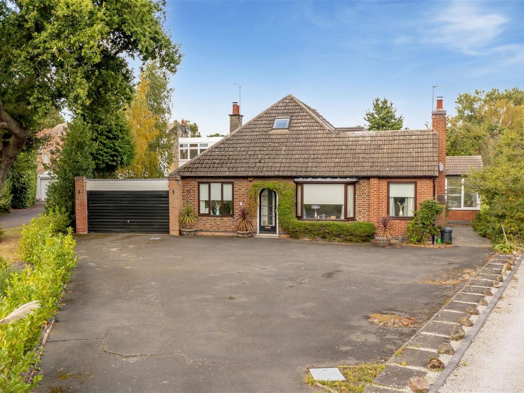 5 bed detached bungalow for sale in Maple Grove, Breaston, Derby DE72