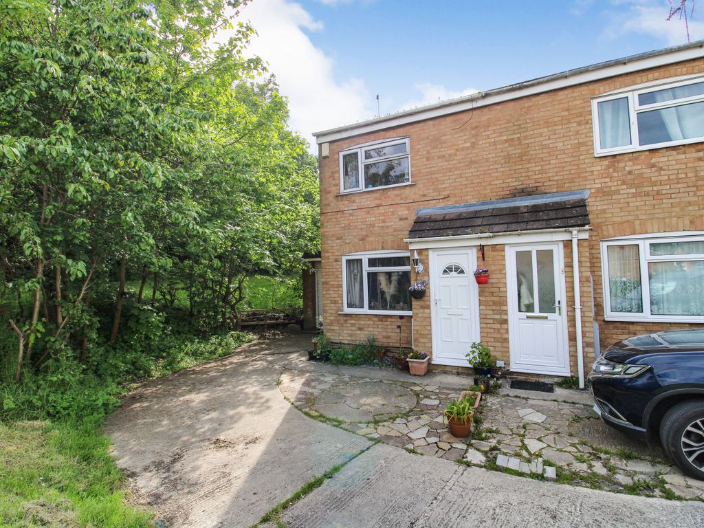 2 bed semidetached house for sale in Symonds, Freshbrook, Swindon SN5 Zoopla