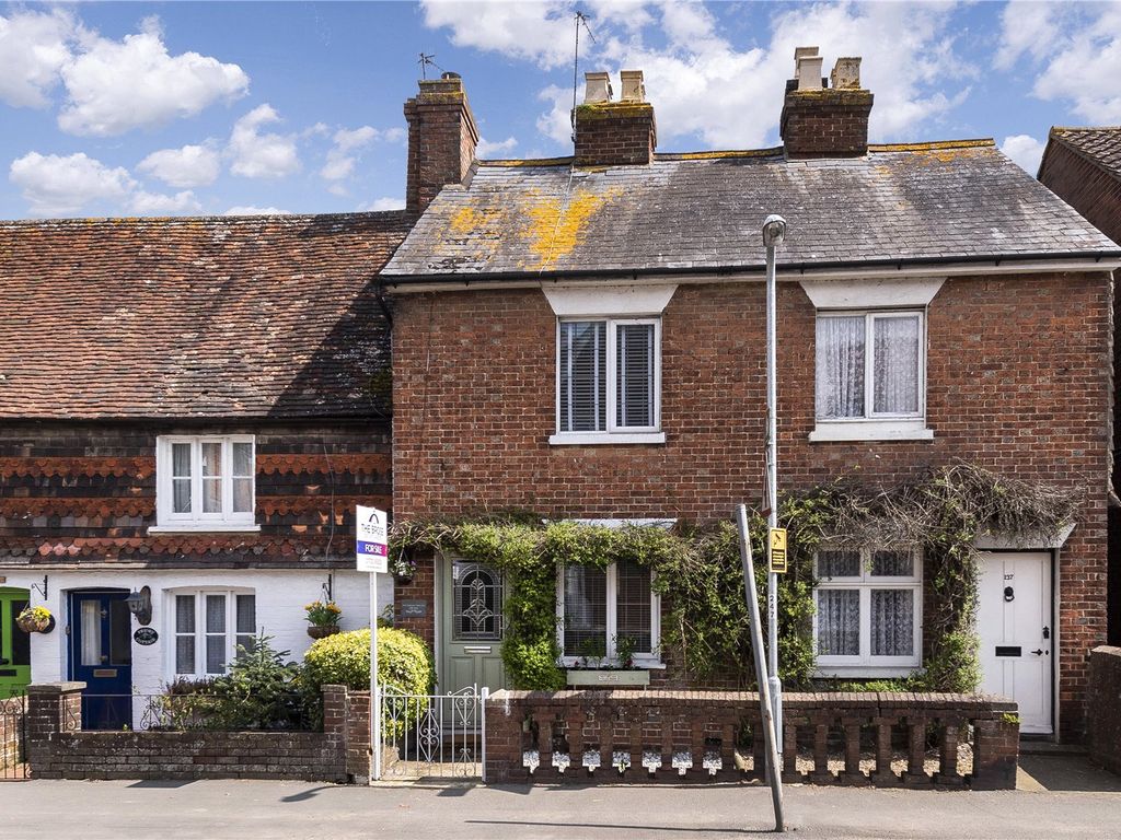 2 bed terraced house for sale in High Street, Edenbridge TN8 Zoopla