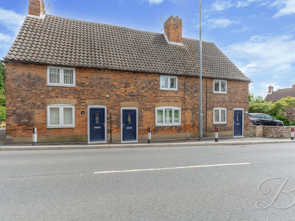 2 bed cottage for sale in Church Street, Edwinstowe, Mansfield NG21