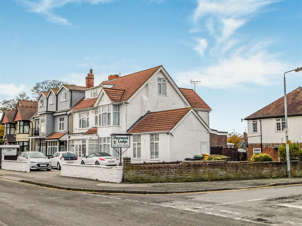 10 bed detached house for sale in Drummond Road, Skegness, Lincs PE25