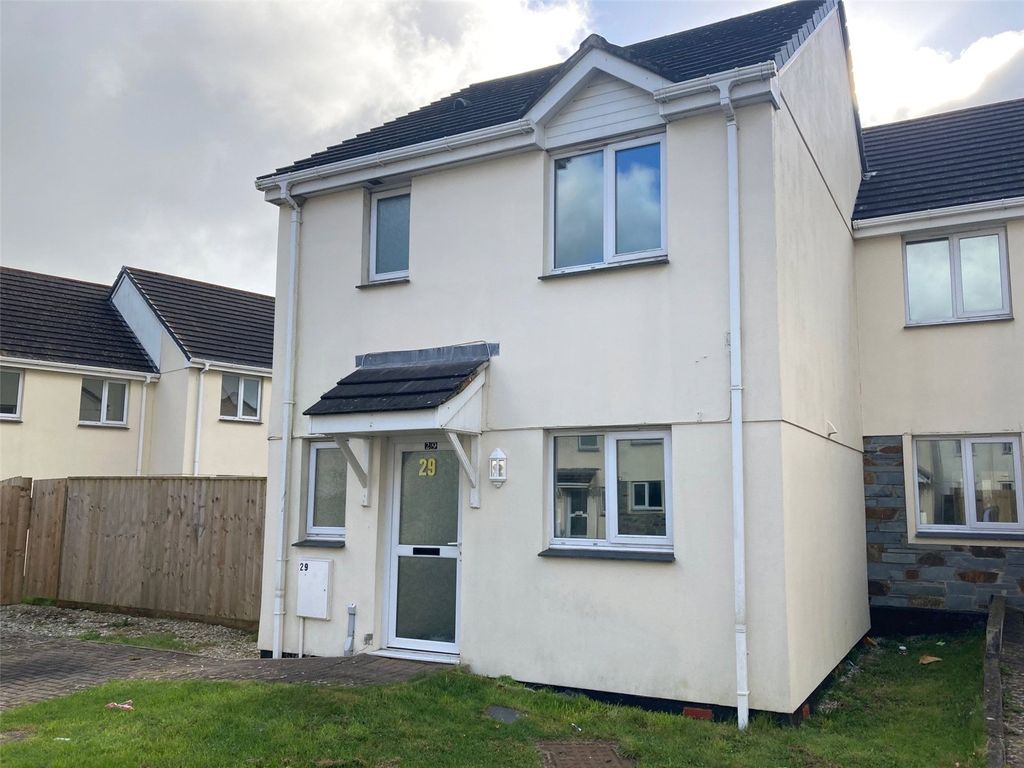 3 bed semidetached house for sale in Springfields, Bugle, St. Austell