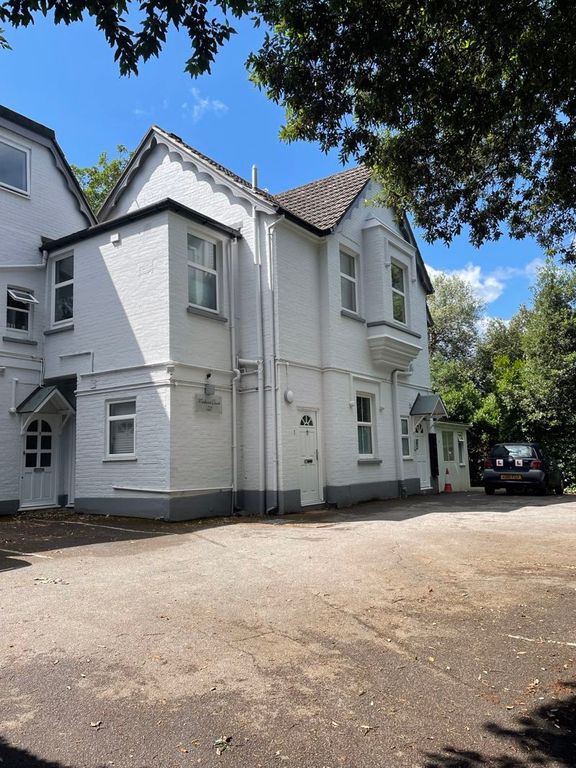 1 bed flat to rent in Madeira Road, Bournemouth BH1 Zoopla