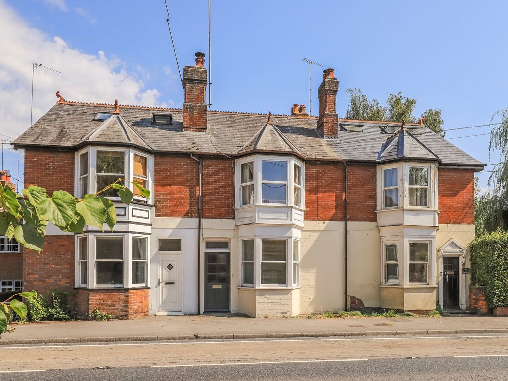 1 bed flat to rent in Hazeley Road, Twyford, Winchester SO21, £1,000