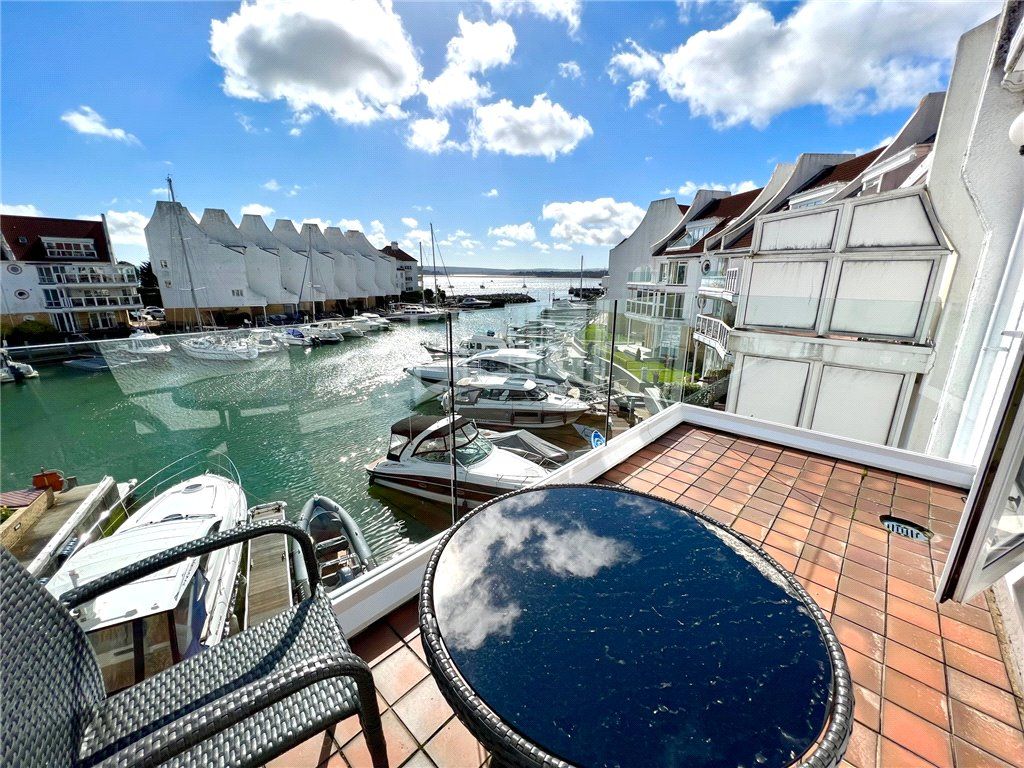 2 bed flat for sale in Moriconium Quay, Lake Avenue, Poole BH15 Zoopla