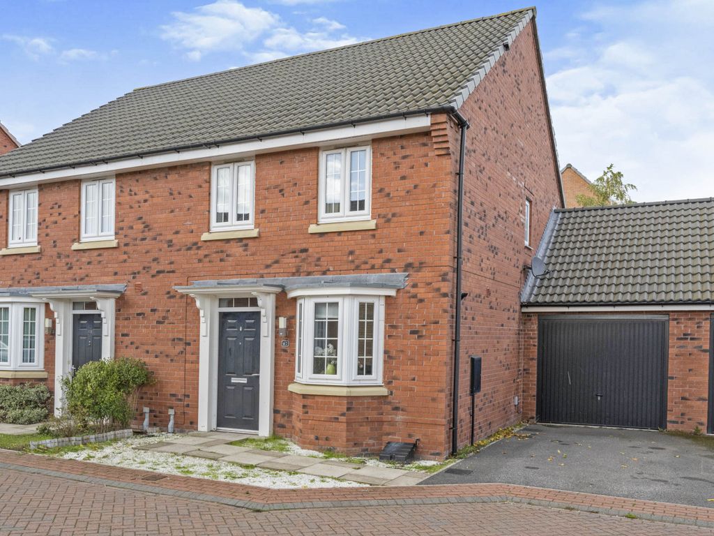 3 bed semidetached house for sale in Derwent Drive, Doncaster DN4 Zoopla