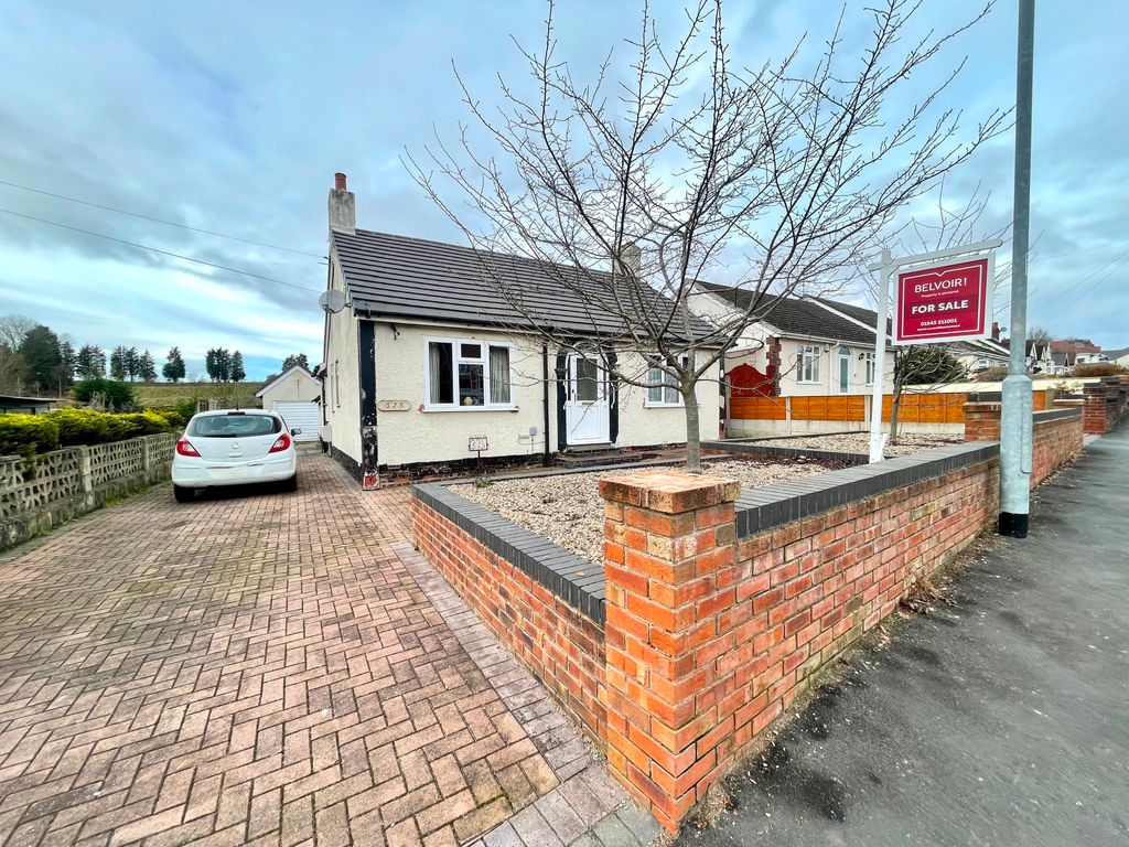 3 bed detached bungalow for sale in Huntington Terrace Road, Cannock