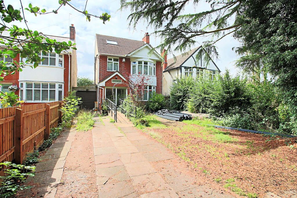 5 bed detached house for sale in Braunstone Lane, Leicester LE3, £