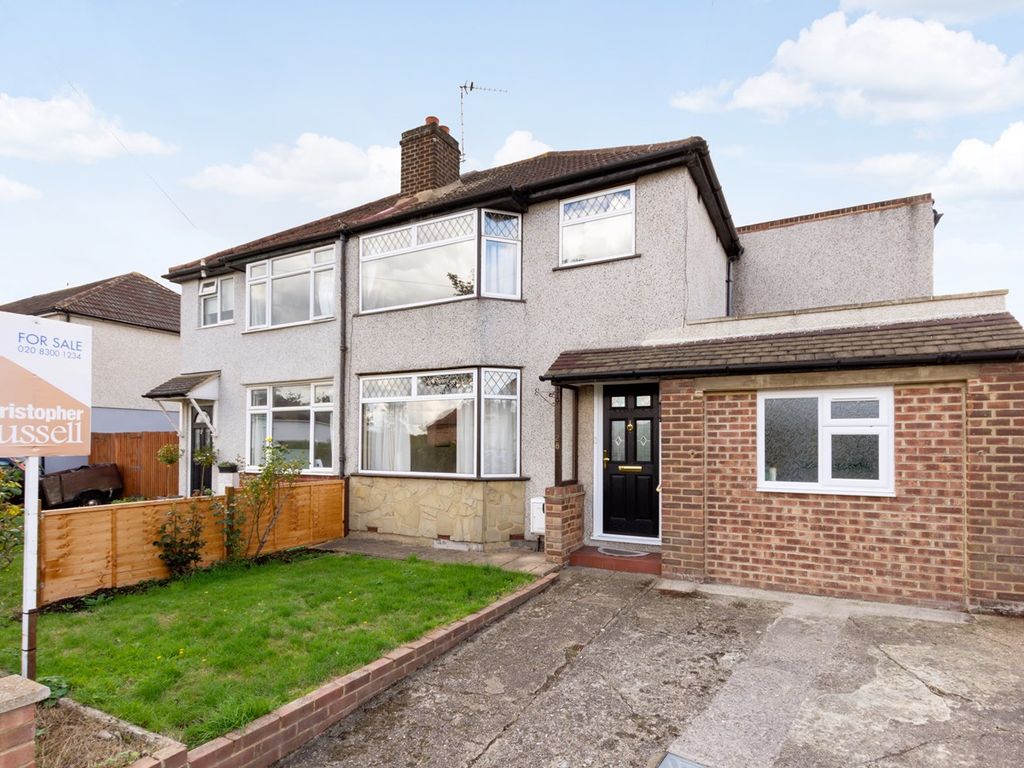 4 bed semidetached house for sale in Merlin Road North, Welling DA16