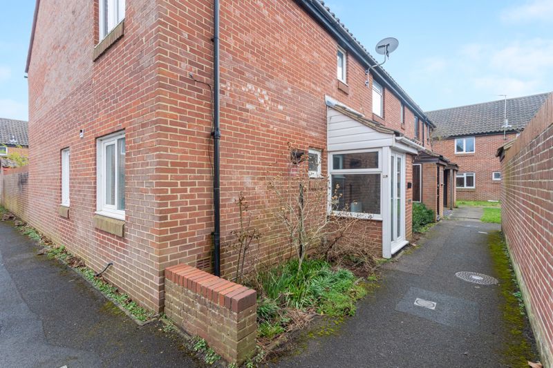 3 bed end terrace house for sale in Sherwood Avenue, Abingdon OX14 Zoopla