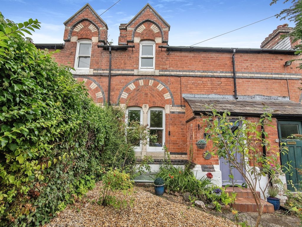 2 bed terraced house for sale in Old Eign Hill, Hereford HR1, £270,000