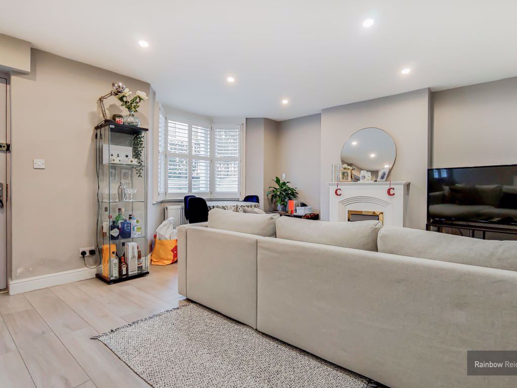 1 bed flat to rent in Hammersmith And Fulham, London SW6 Zoopla