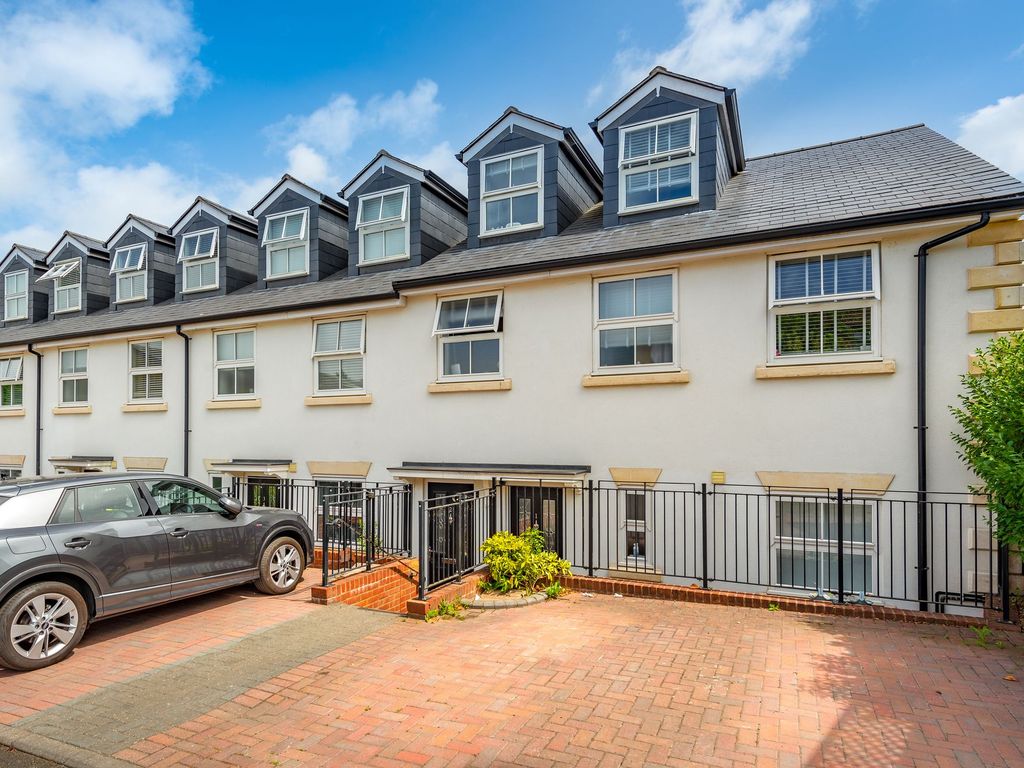 3 bed for sale in Albert Road North, Reigate RH2 Zoopla