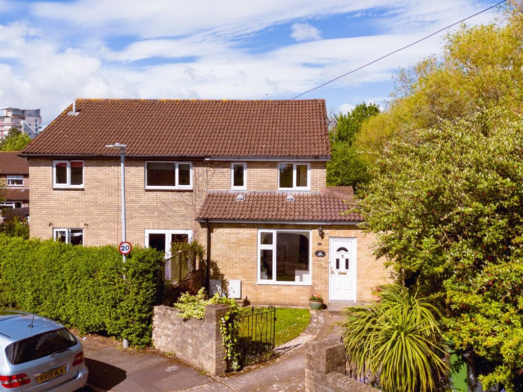 2 bed semidetached house for sale in Avondale Gardens South, Cardiff