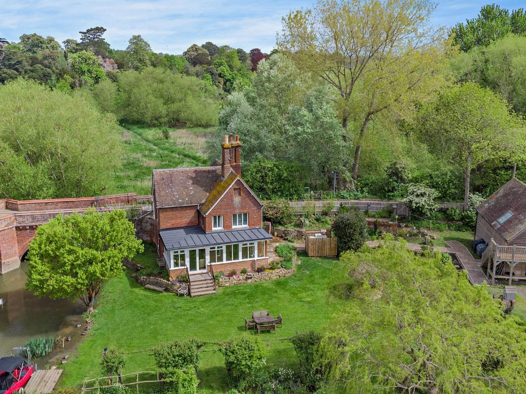2 bed detached house for sale in Clifton Hampden, Abingdon, Oxfordshire