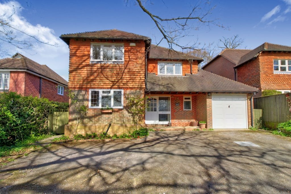 4 bed detached house for sale in Vann Road, Fernhurst, Haslemere GU27