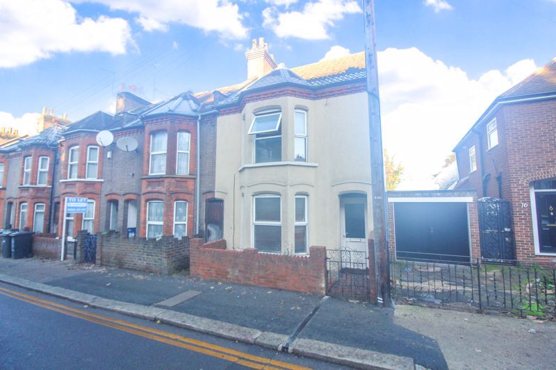 5 bed property for sale in Ashburnham Road, Luton LU1 Zoopla