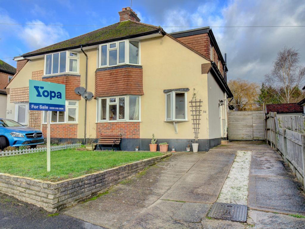 3 bed semidetached house for sale in Fairfield Drive, Dorking RH4 Zoopla