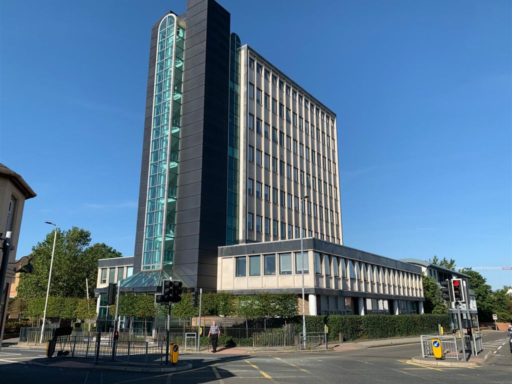 1 bed flat to rent in River House, Springfield Road, Chelmsford CM2, £