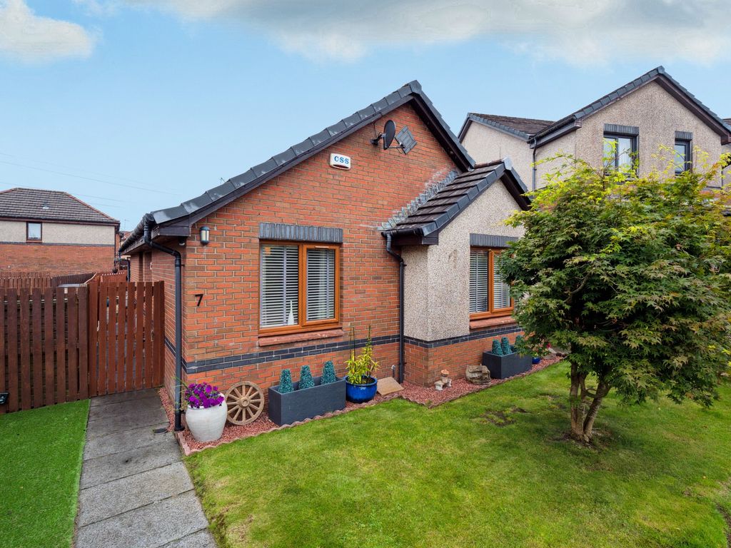 3 bed bungalow for sale in Pretoria Court, East Kilbride, South