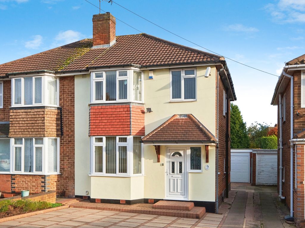 3 bed semidetached house for sale in Cranmore Road, Castle Bromwich
