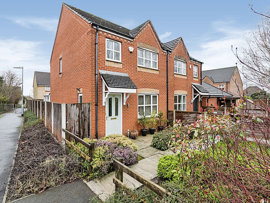 3 bed semidetached house for sale in Park Road, Westhoughton, Bolton