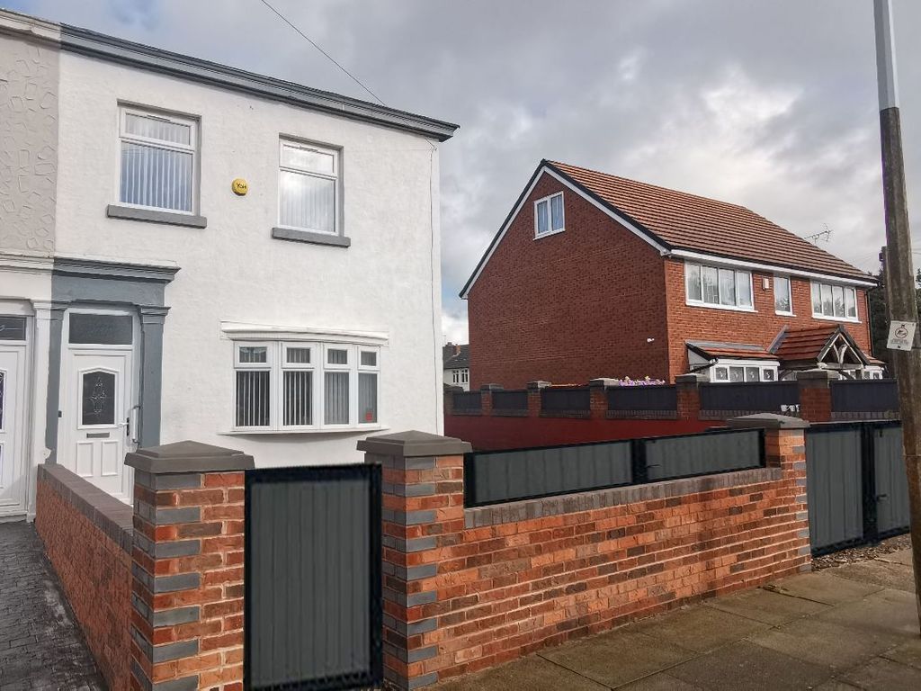 3 bed semidetached house to rent in Larkhill Lane, Clubmoor, Liverpool