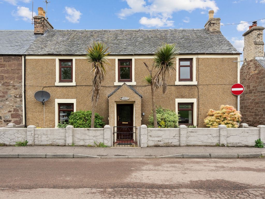 5 bed end terrace house for sale in Prieston Road, Bankfoot, Perthshire