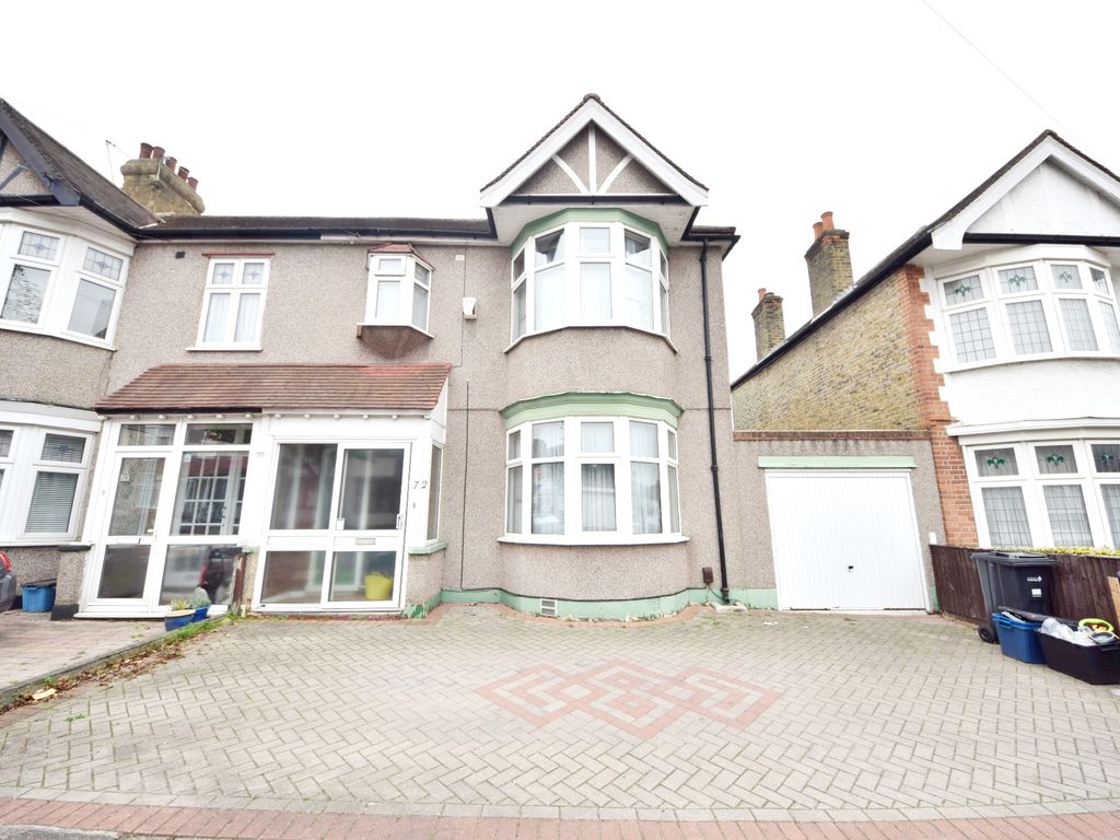 3 bed terraced house to rent in Bute Road, Barkingside IG6, £2,400 pcm