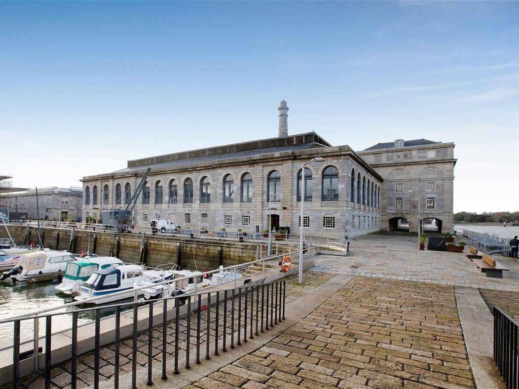 1-bed-flat-for-sale-in-mills-bakery-royal-william-yard-plymouth-pl1