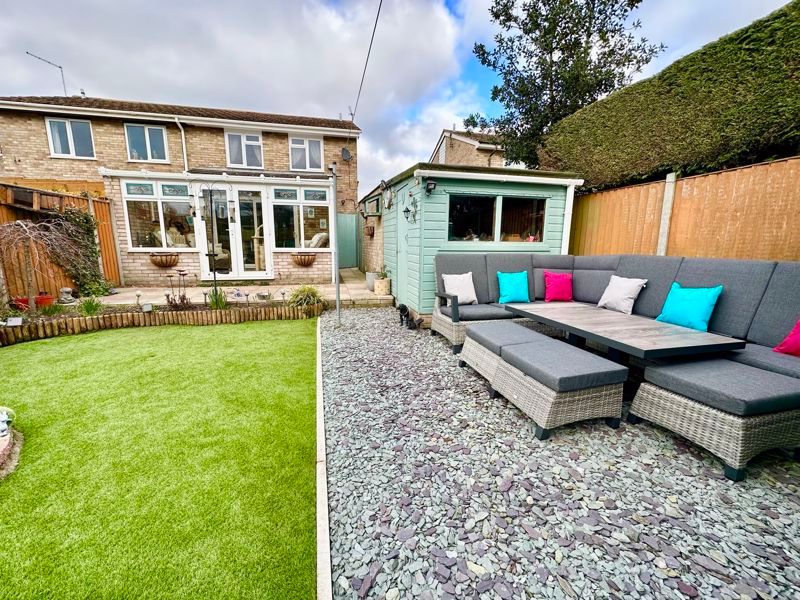 3 bed semidetached house for sale in Millside, Stalham, Norwich NR12