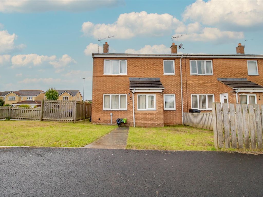 3 bed end terrace house for sale in Chevington Green, Hadston, Morpeth NE65 Zoopla