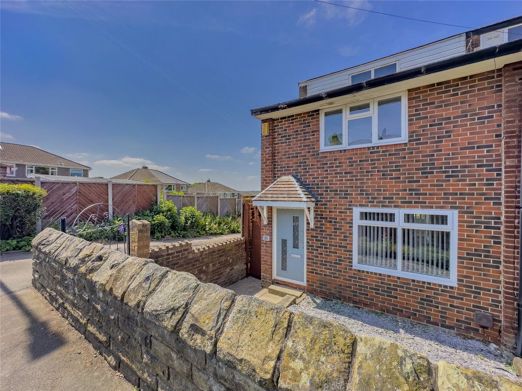 3 bed town house for sale in Grove Street, Ossett, West Yorkshire WF5