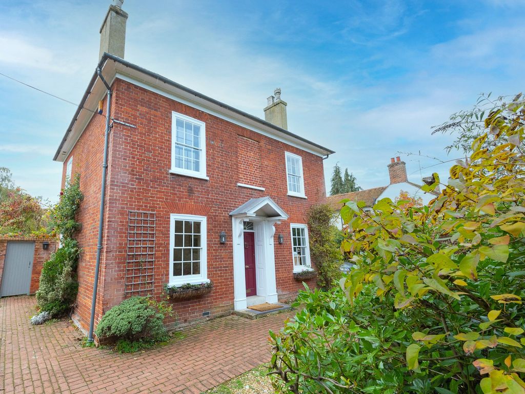 4 bed detached house for sale in Chobham, Surrey GU24, £1,350,000 Zoopla