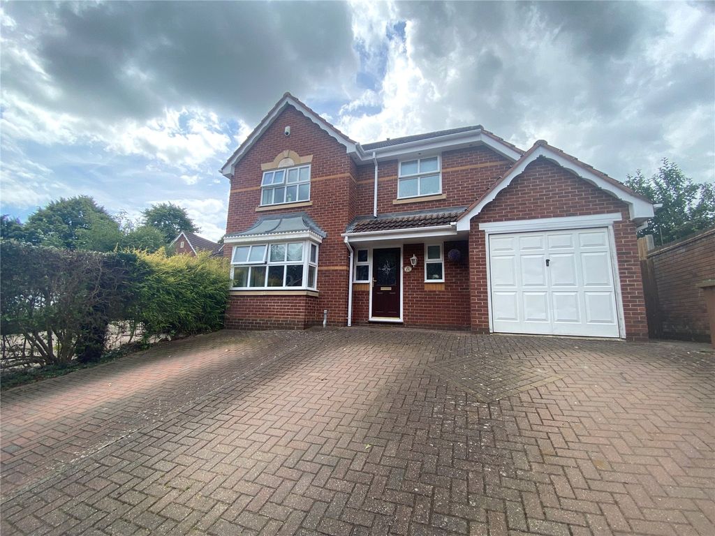 4 bed detached house for sale in Osprey Drive, Daventry