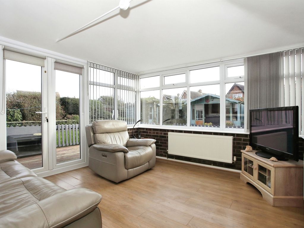 3 bed detached house for sale in Rydal Court, Peterborough PE4, £350,000 Zoopla