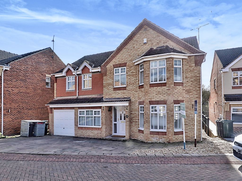 4 bed detached house for sale in Brook Croft, North Anston, Sheffield