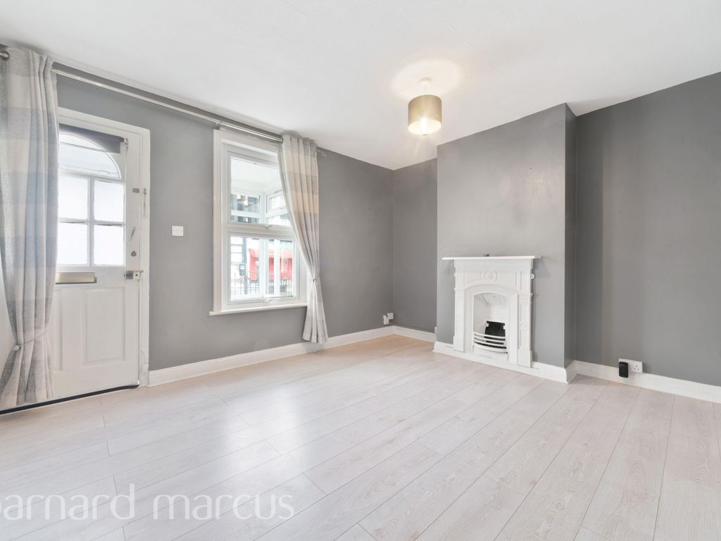 2 bed property to rent in Chessington Road, Ewell, Epsom KT19 Zoopla