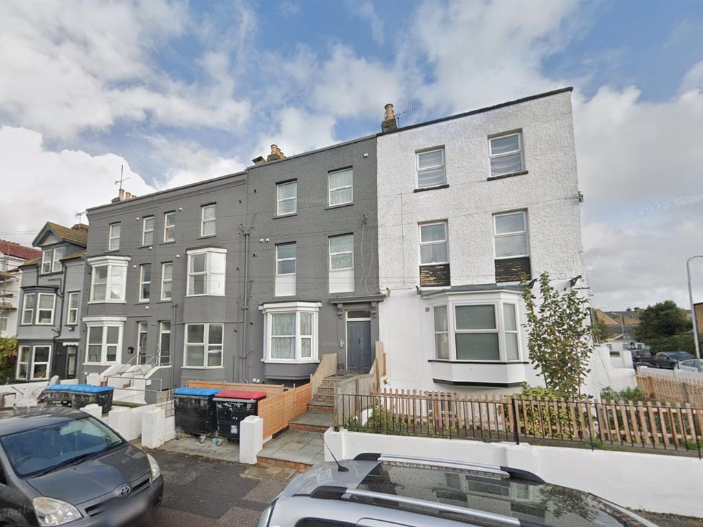 2 bed flat to rent in Godwin Road, Cliftonville CT9 Zoopla