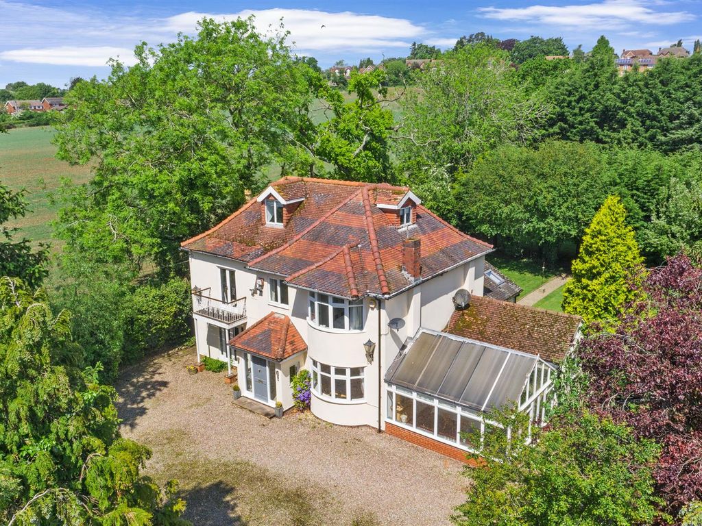 5 bed detached house for sale in Upper Battenhall, Worcester WR7 Zoopla