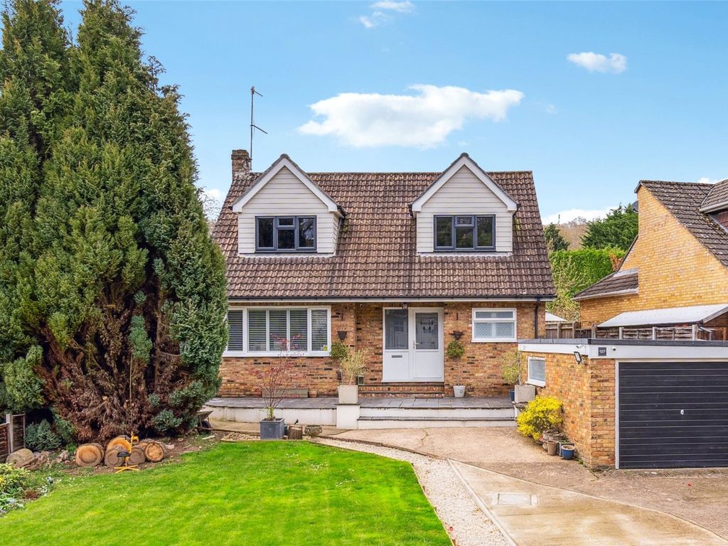 5 bed detached house for sale in Marlow Bottom Road, Marlow Bottom, Buckinghamshire SL7, £