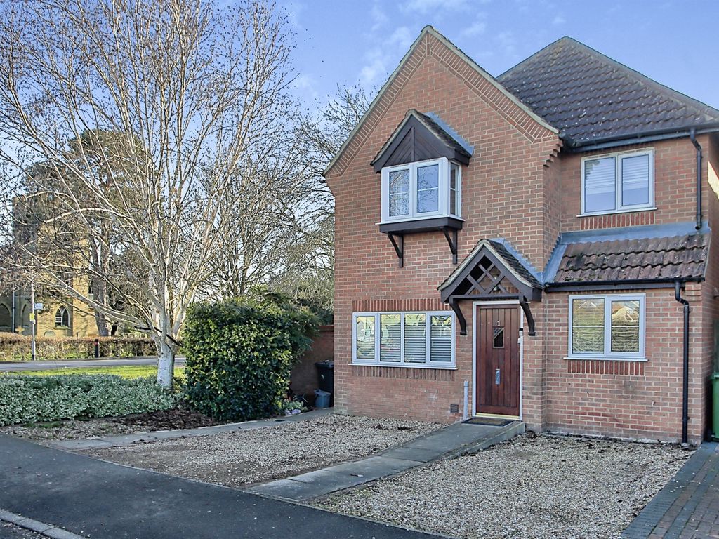 4 bed detached house for sale in Soke Road, Newborough, Peterborough