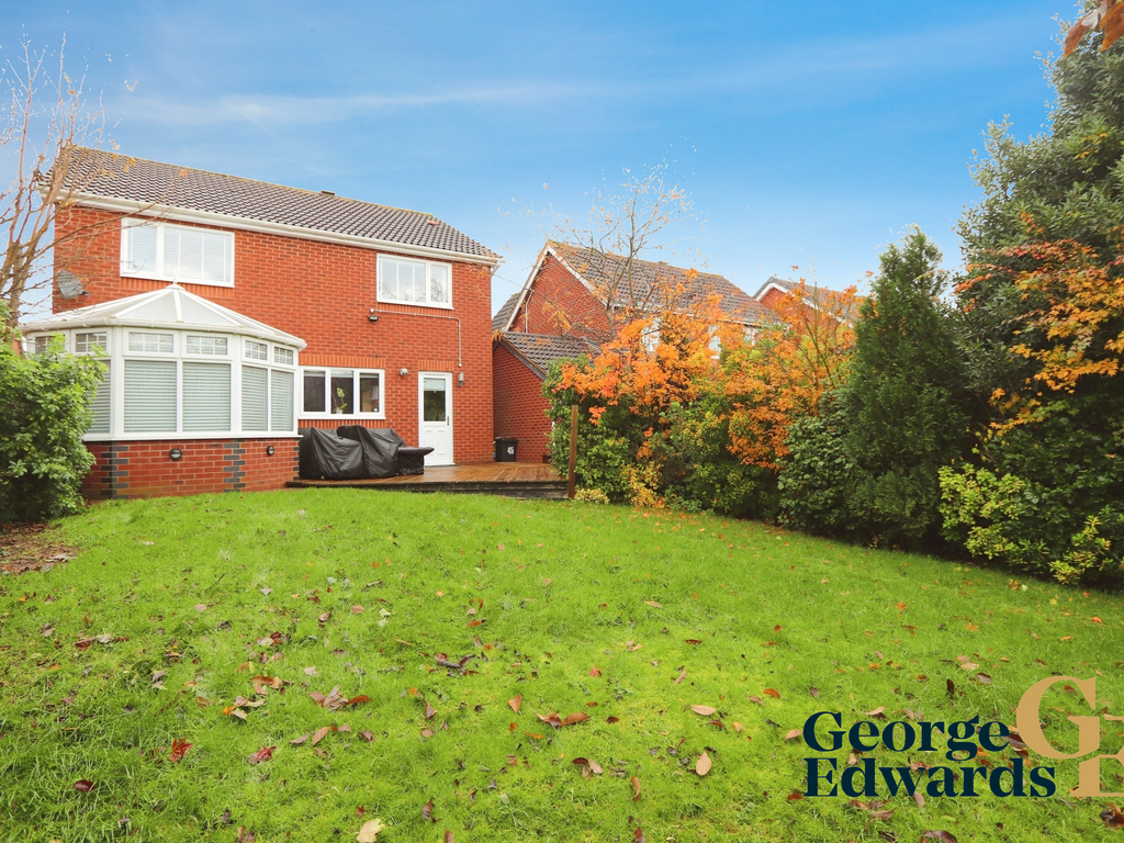 4 bed detached house for sale in Orchard Way, Measham DE12, £350,000